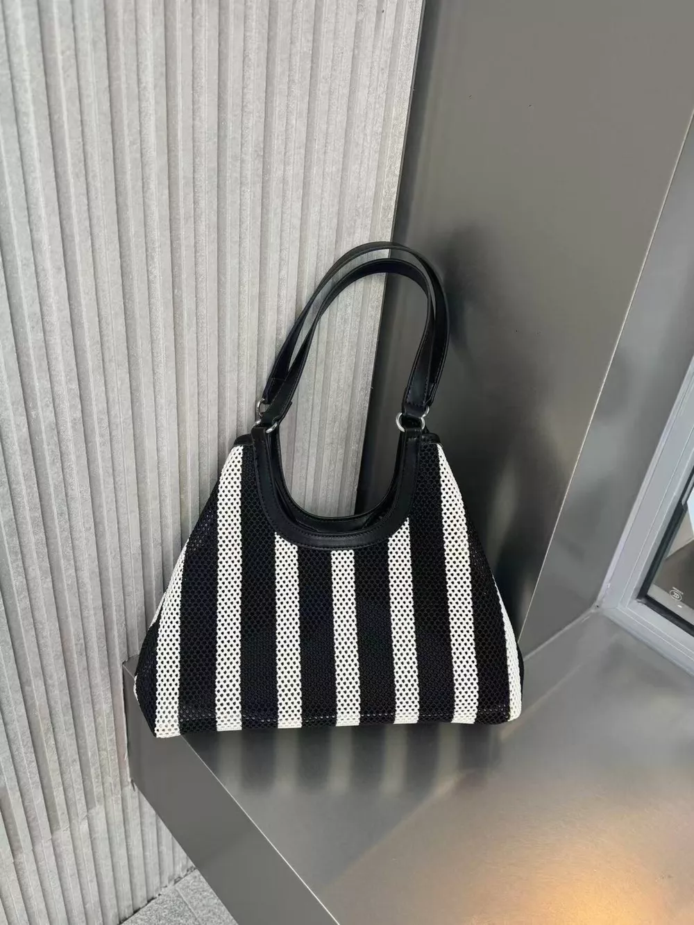 Contrast Striped Tote Bag