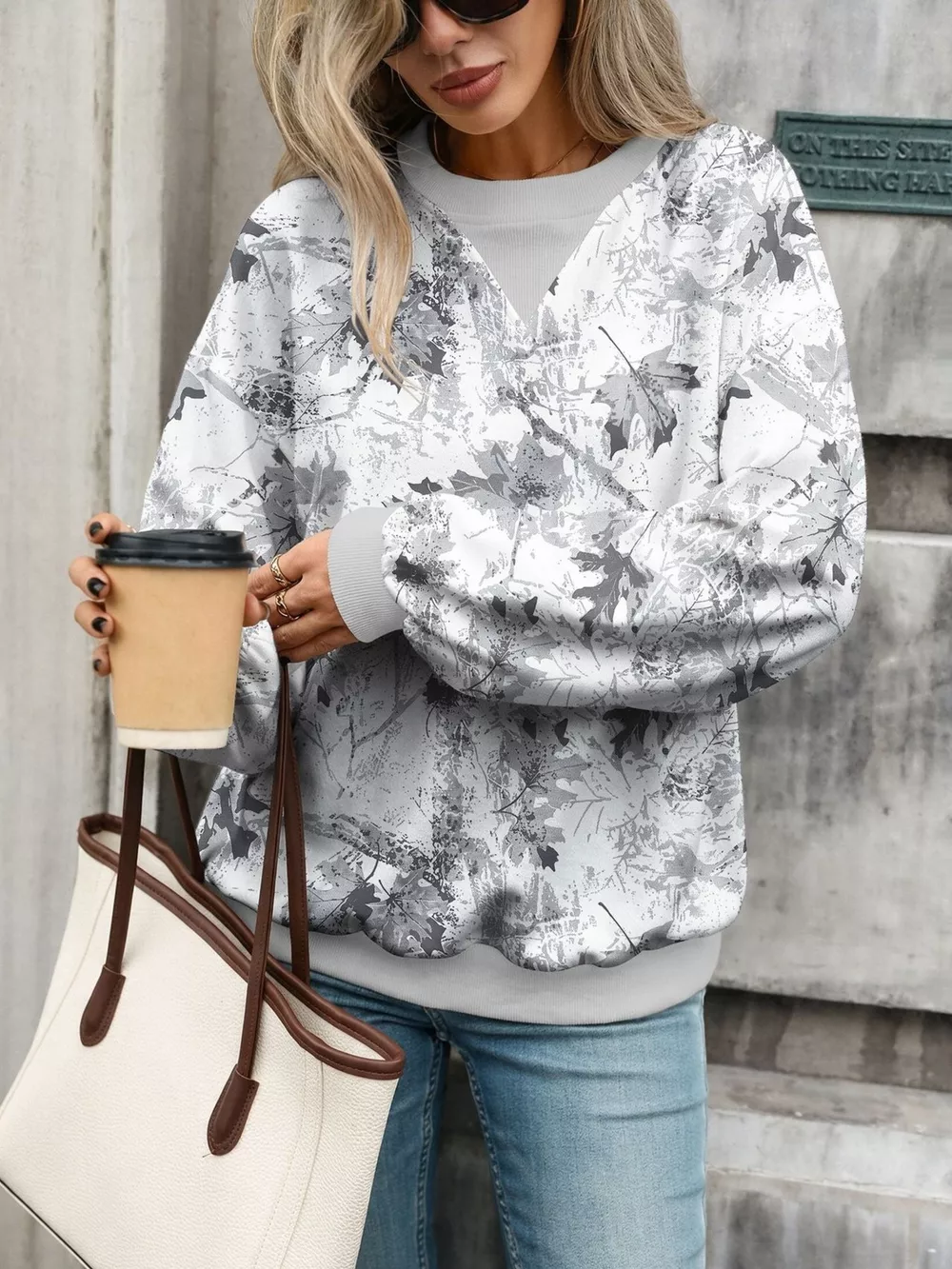 Leaf Print Sweatshirt with Contrasting Trim, image 10