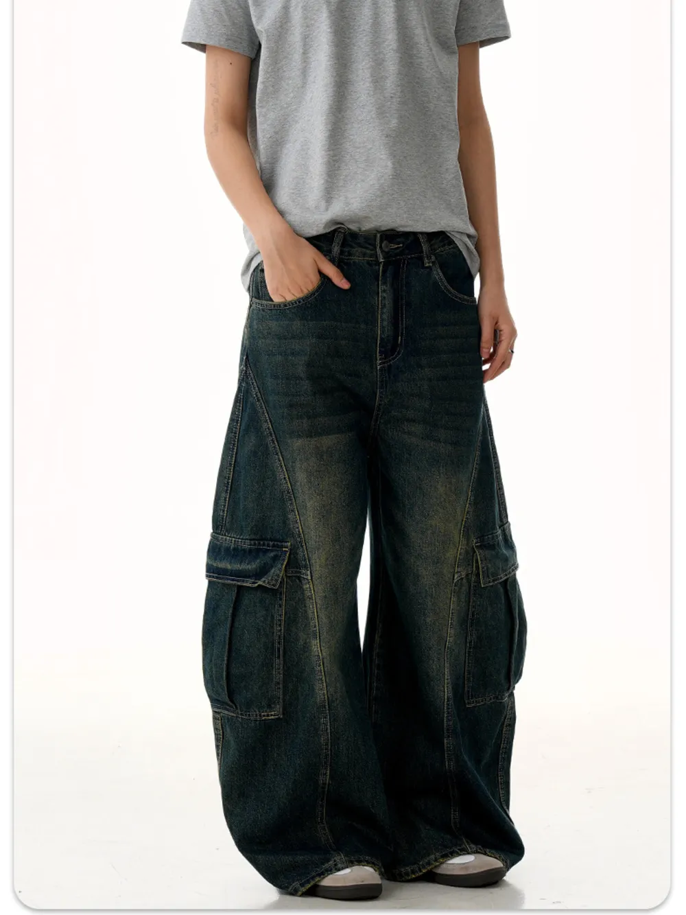 Men's Wide Leg Wash Cargo Jeans, image 3