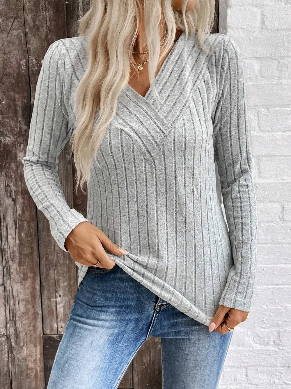 Ribbed V-Neck Long Sleeve Knit T-Shirt, image 5