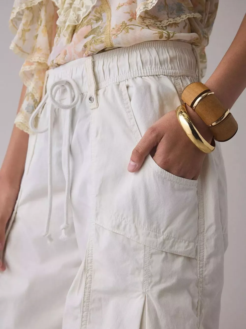 High-Waisted Cargo Wide-Leg Pants, image 6