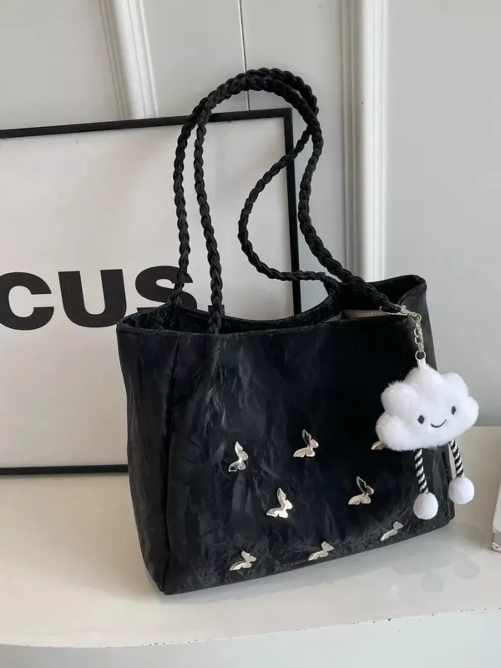 Butterfly Pattern Tote Bag