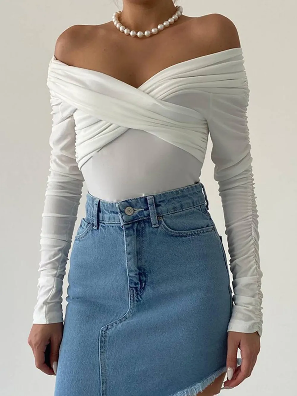 Off-Shoulder Long Sleeve Bodysuit, image 3