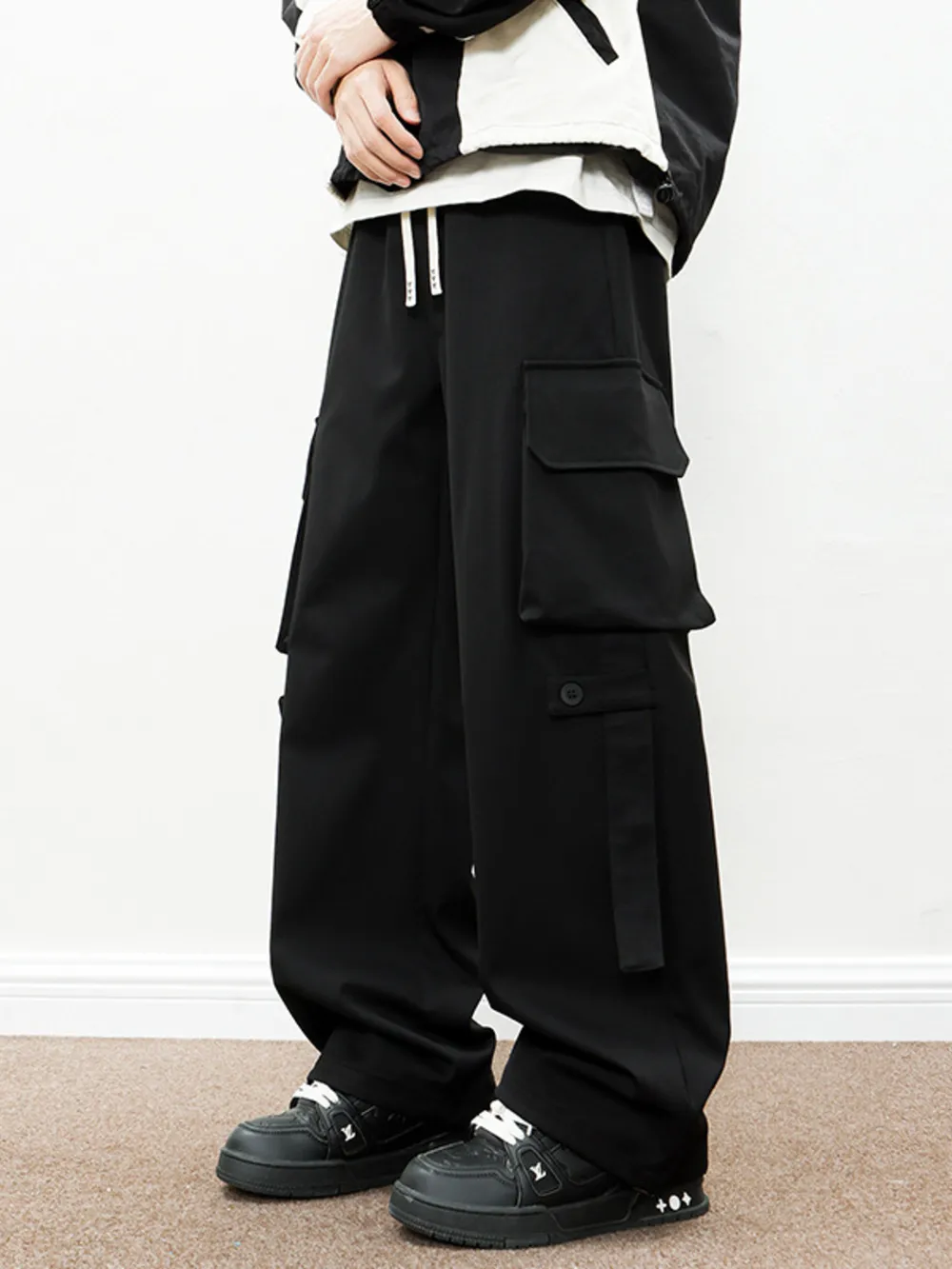 Men's Plus Size Loose Fit Cargo Pants with Drawstring, image 2