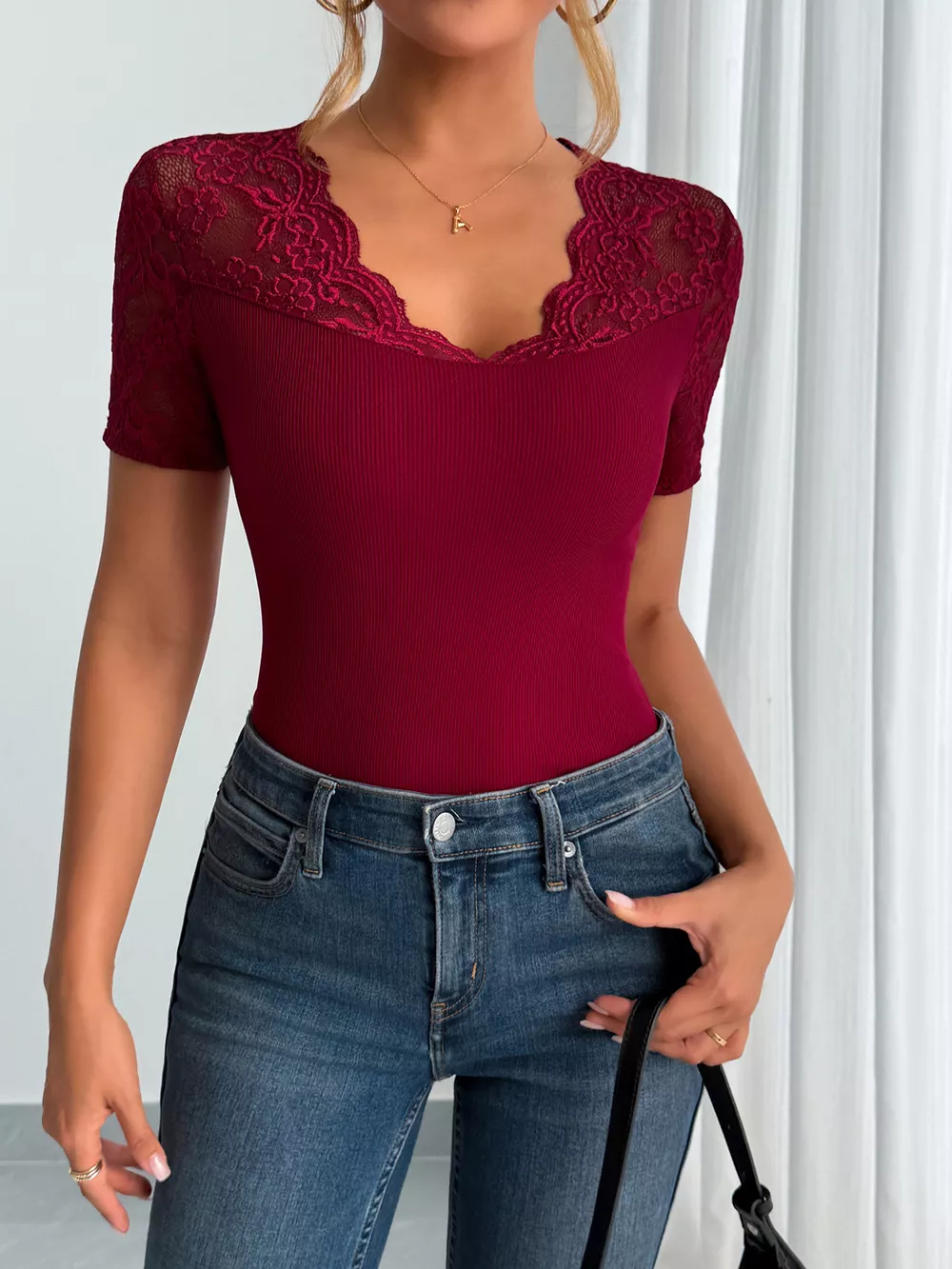 Elegant Lace Trim V-Neck Fitted Top, image 5
