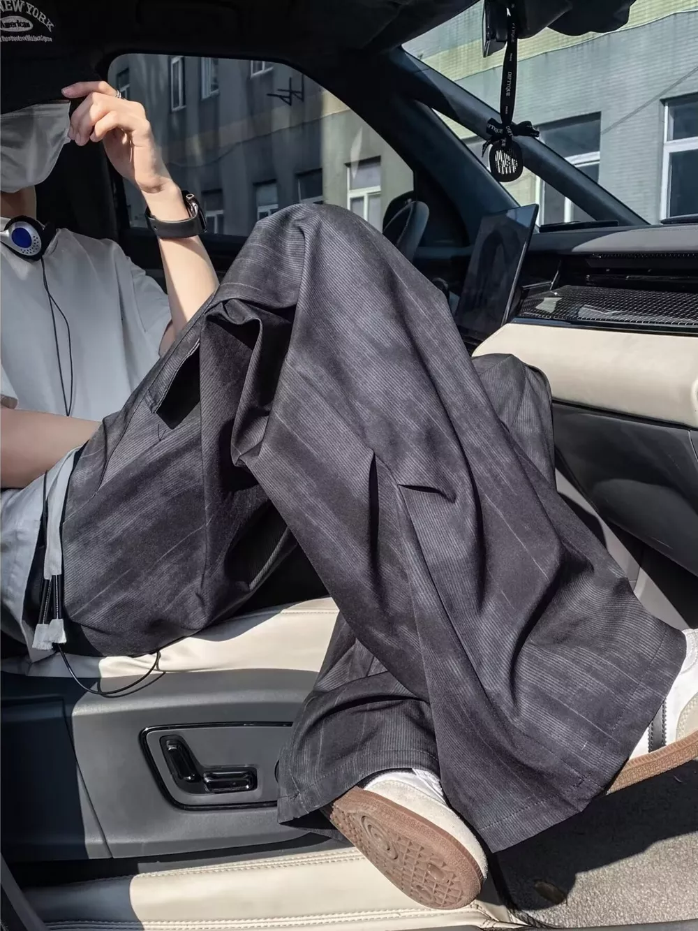 Men's Wide-Leg Pants with Drawstring, image 2