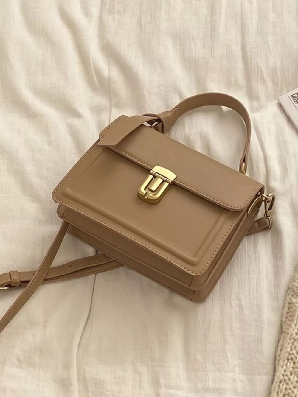 Leather Crossbody Bag with Golden Clasp, image 5