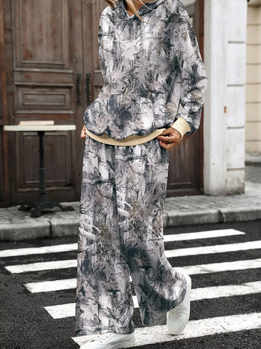 Printed Long Sleeve Hoodie and Pants Set, image 3