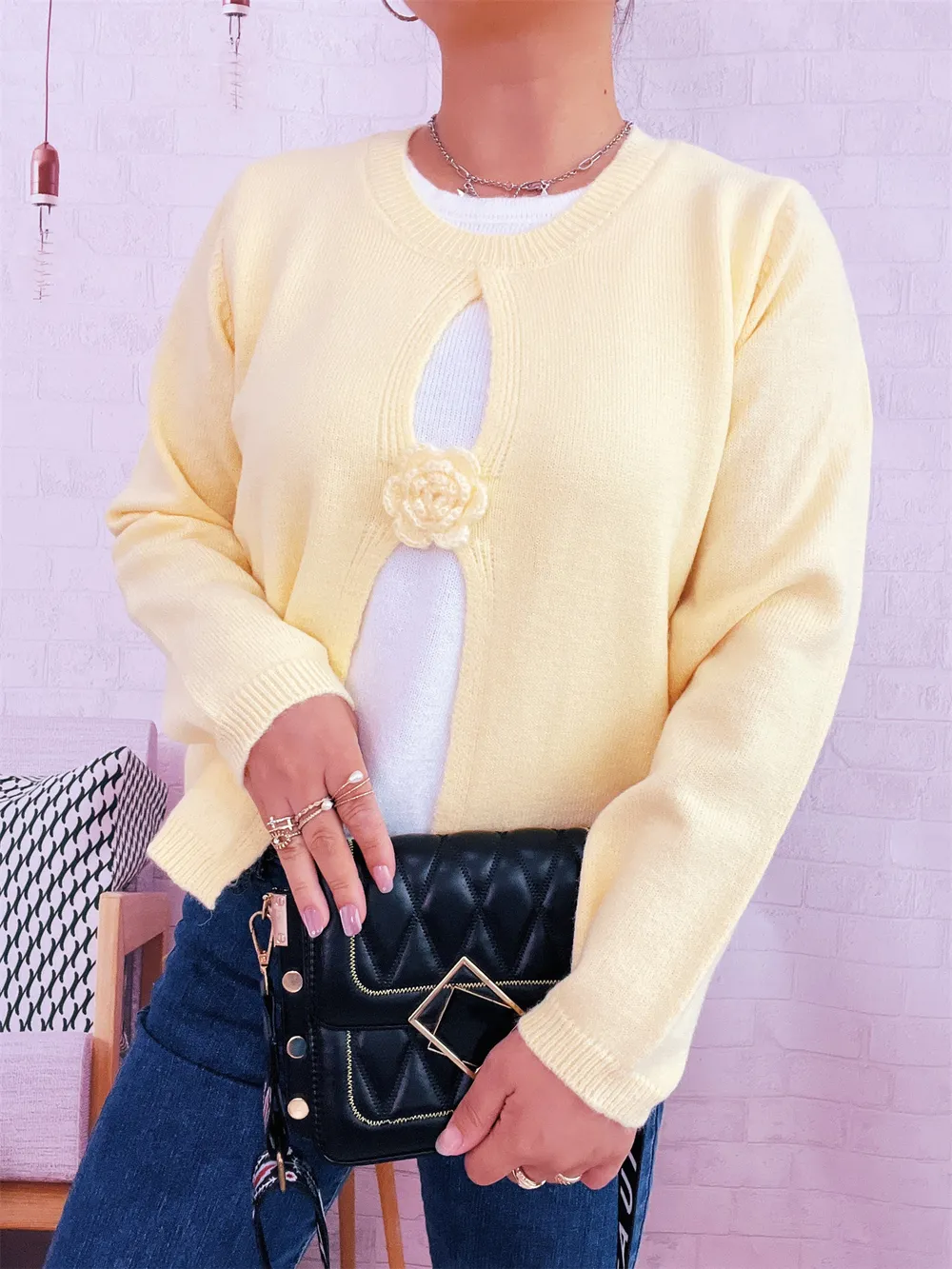 Flower Contrast Round Neck Sweater, image 15
