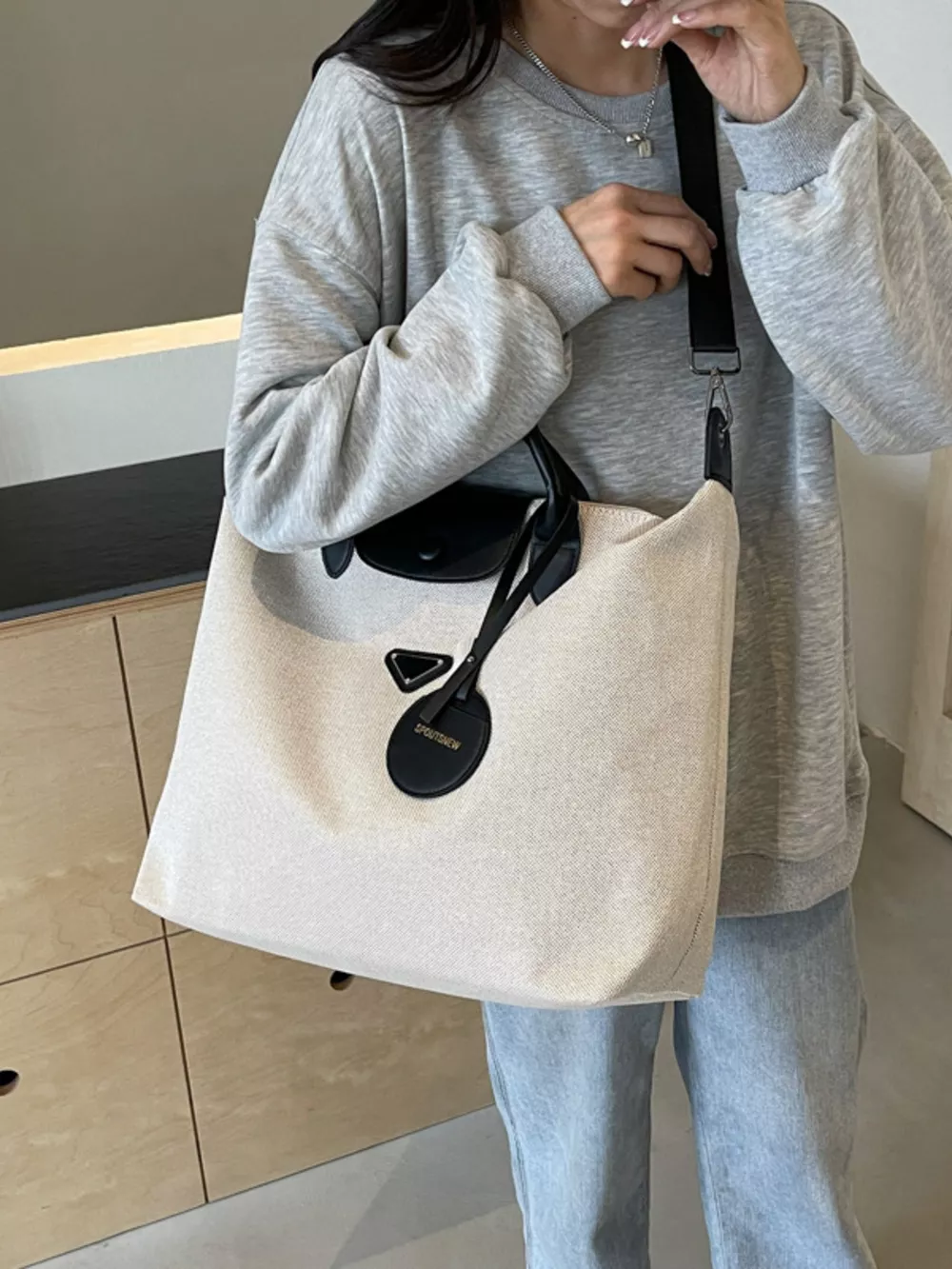 Canvas Travel Bag with Detachable Strap, image 3