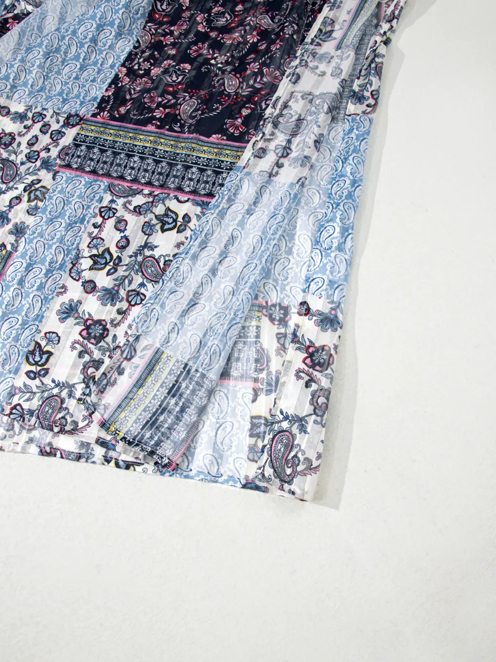 Printed Open Front Cover Up, image 13