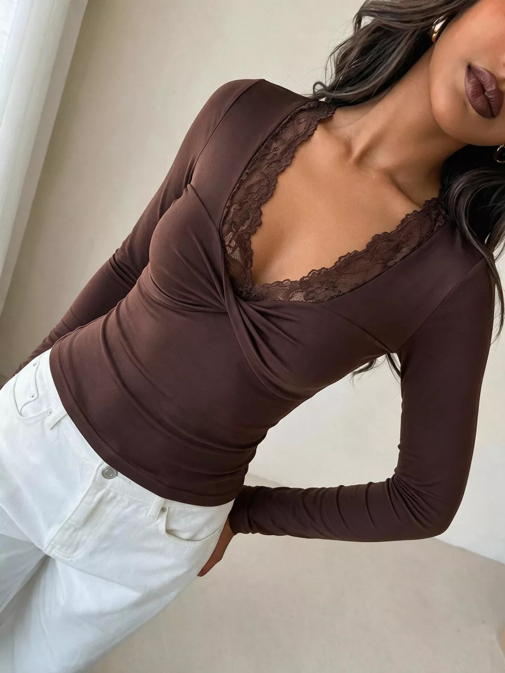 Elegant Lace-Trimmed Twist-Front Long Sleeve T-Shirt, image 2