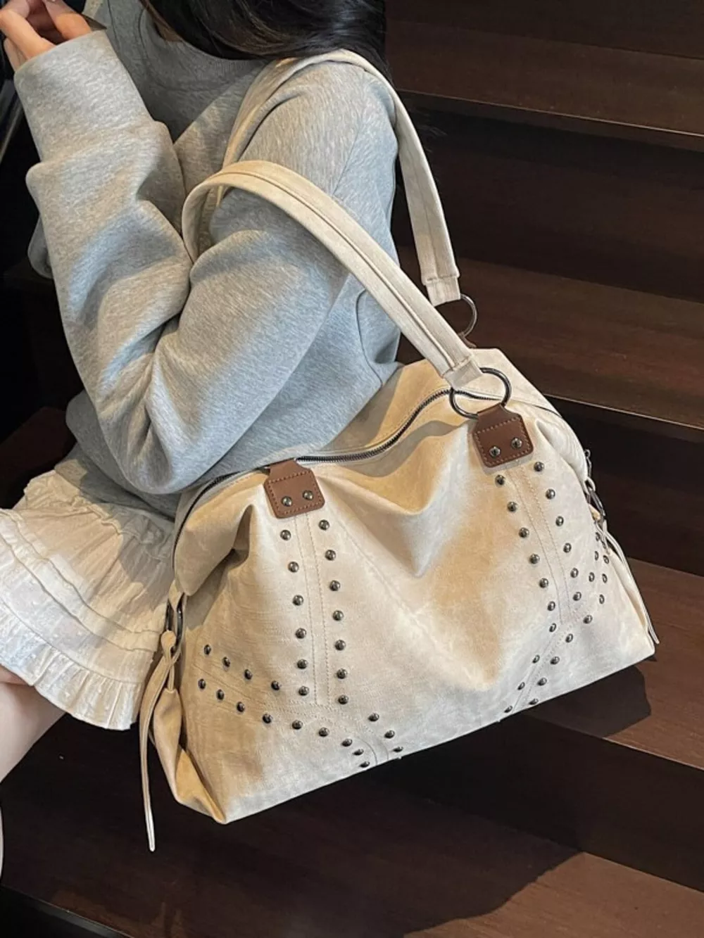 Studded Vintage-Style Handbag, image 8