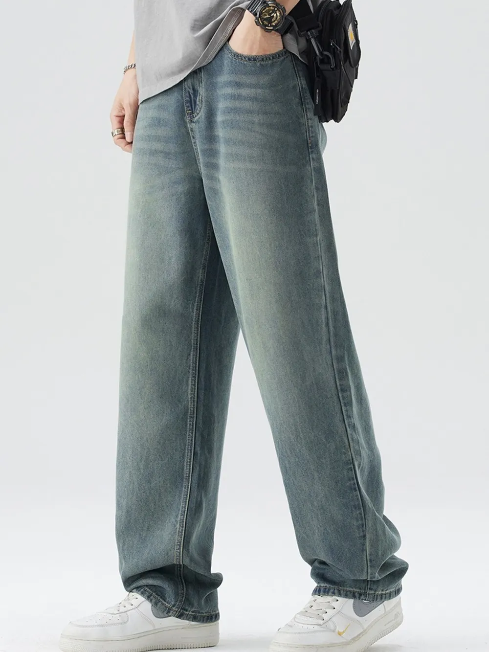 Men's Washed Wide Leg Relaxed Fit Jeans, image 2