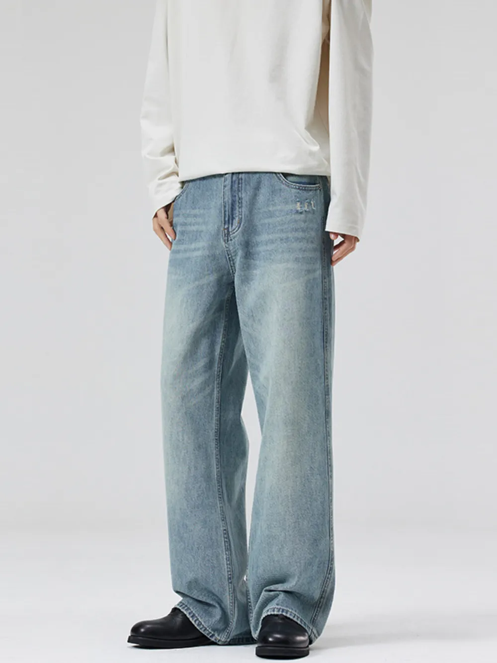 Men's Wide Leg Washed Jeans