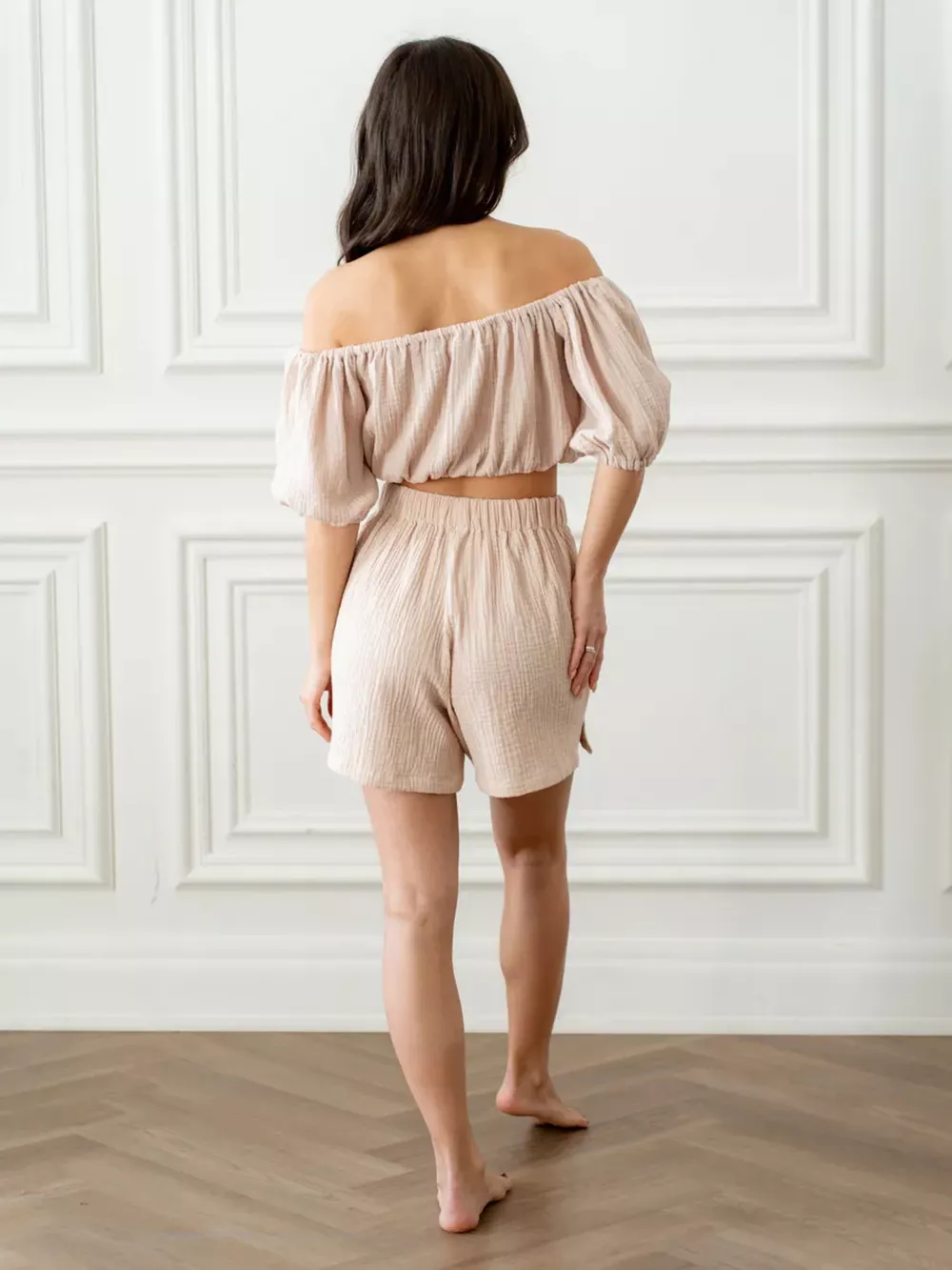 Off-Shoulder Cropped Top and Shorts Set, image 16