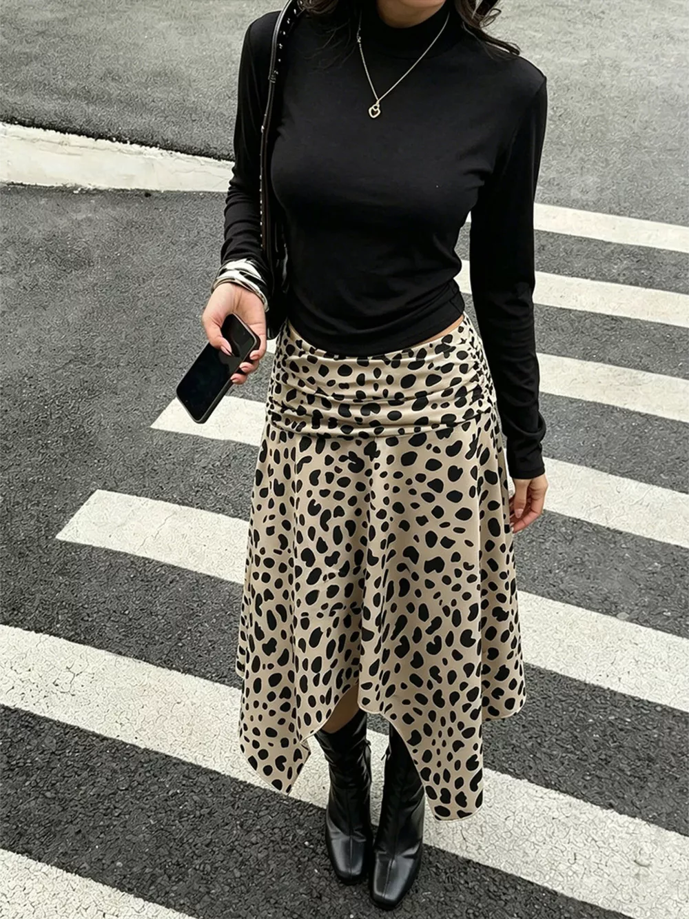 Leopard Print Asymmetrical Hem Midi Skirt, image 4