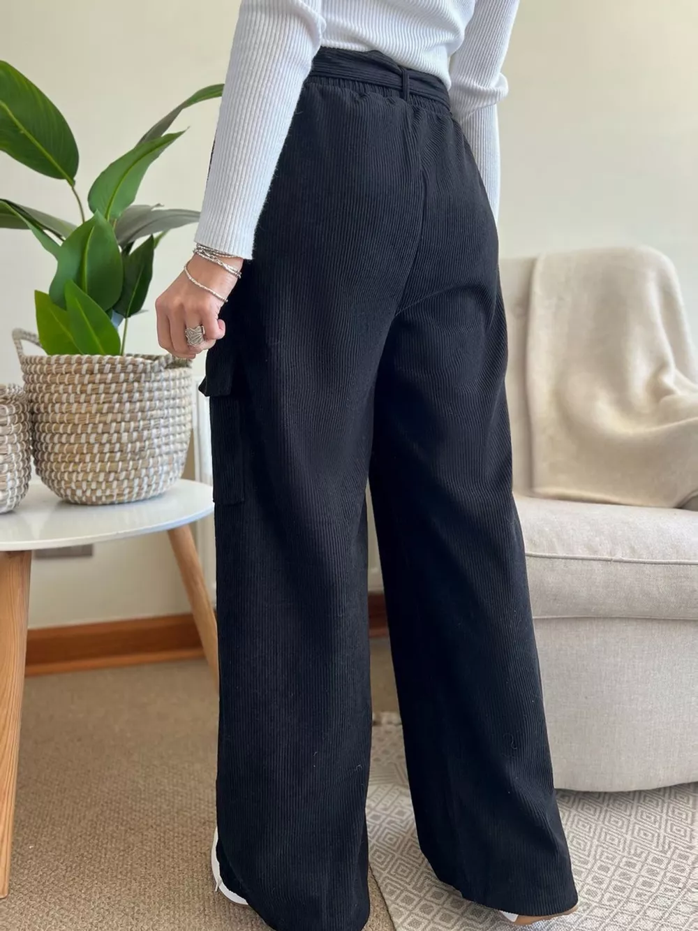 High-Waisted Wide-Leg Pants, image 4