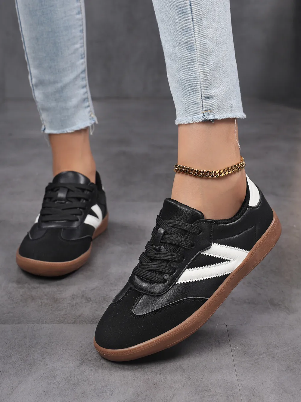 Contrast Round Toe Sneakers, image 8