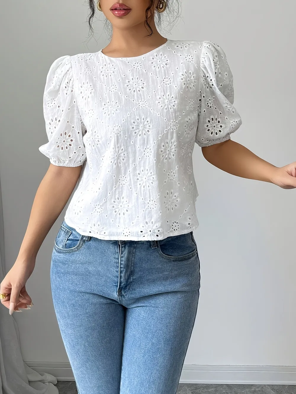 Eyelet Embroidered Puff Sleeve Tie-Back Blouse, image 2