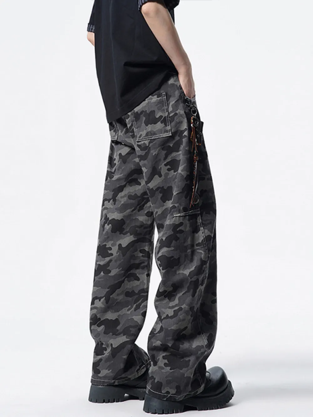 Men's Camo Wide-Leg Pants, image 3
