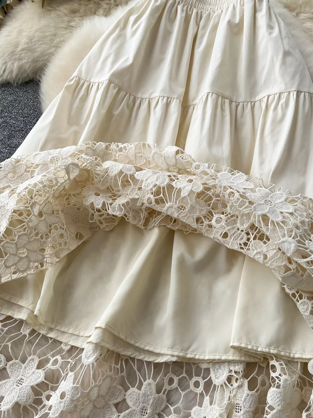 Lace Tiered Elastic Waist Skirt, image 3