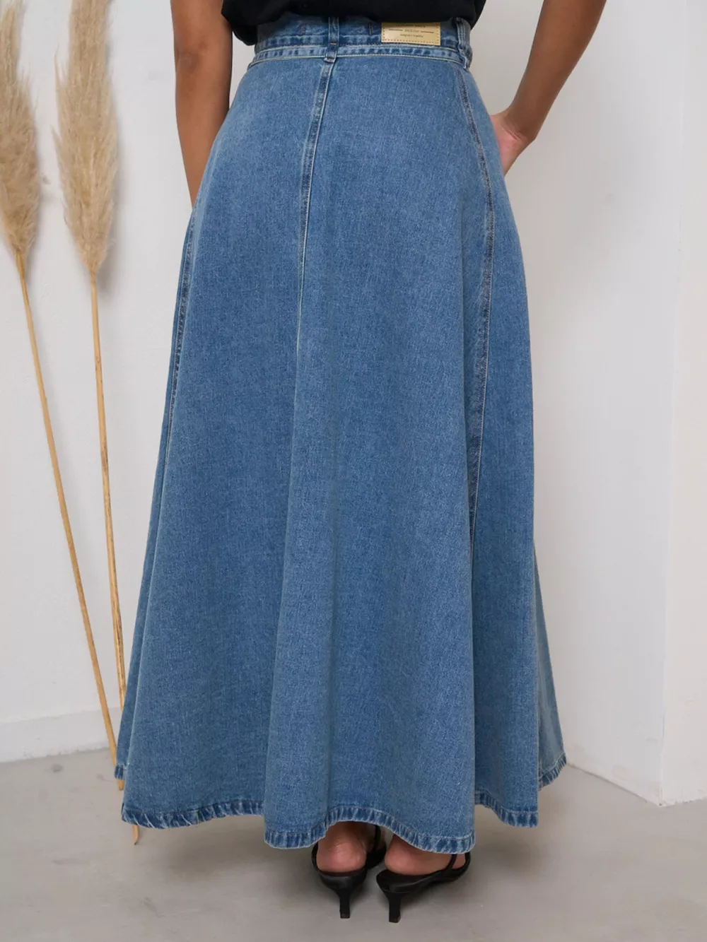 High-Waisted Denim Skirt, image 9