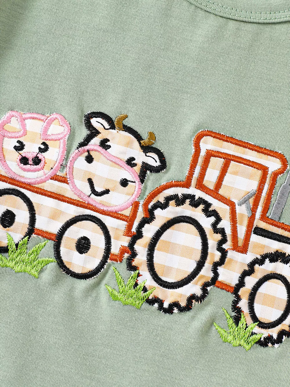 Children's Cartoon Tractor Embroidered Tee and Shorts Set, image 3