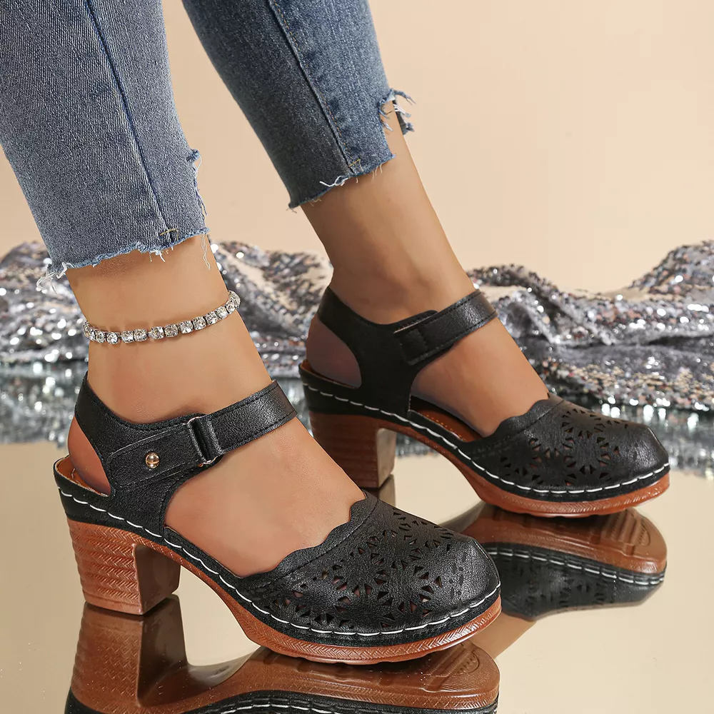 Round Toe Block Heels Sandals