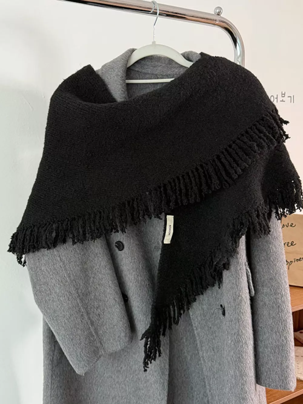 Fringe Trim Knit Scarf
