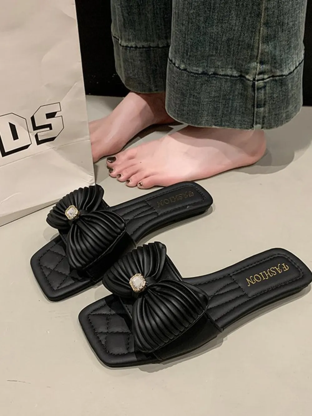 Bow-Knot Flat Sandals, image 6