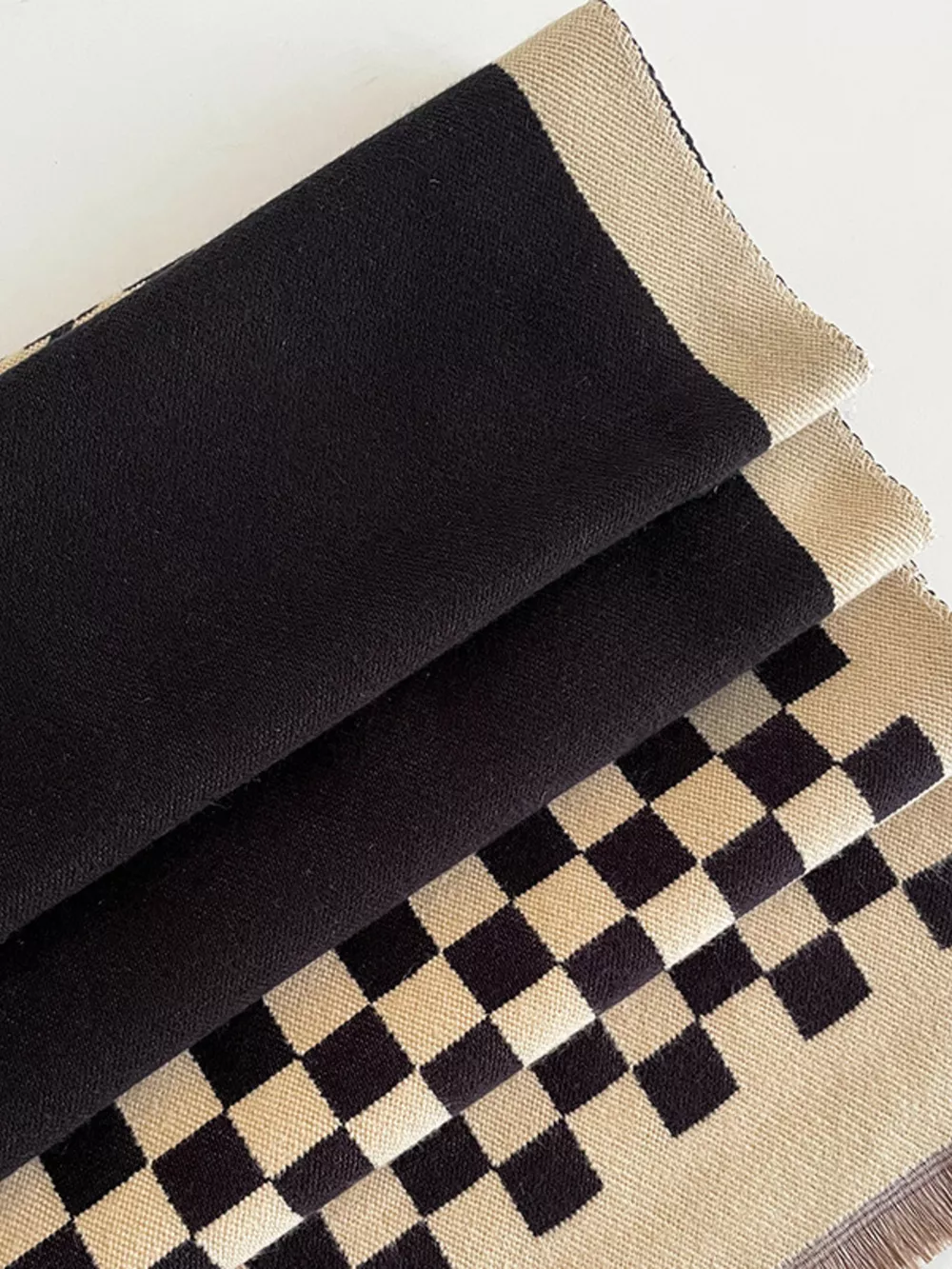 Checkered Raw Hem Scarf, image 2