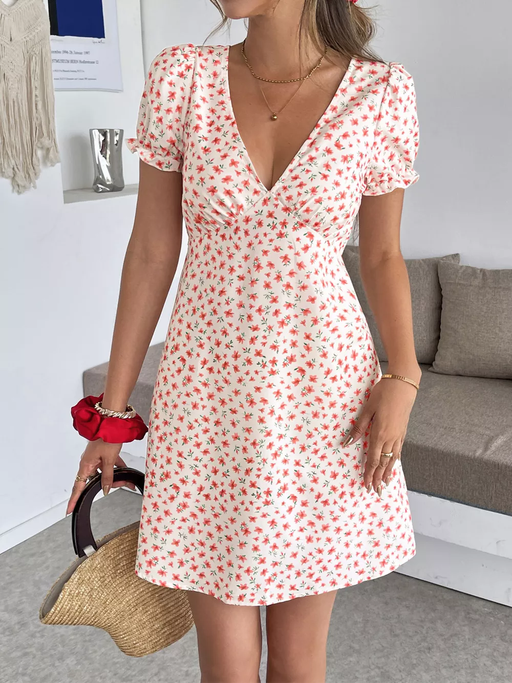 Floral Print V-Neck Puff Sleeve Mini Dress, image 3