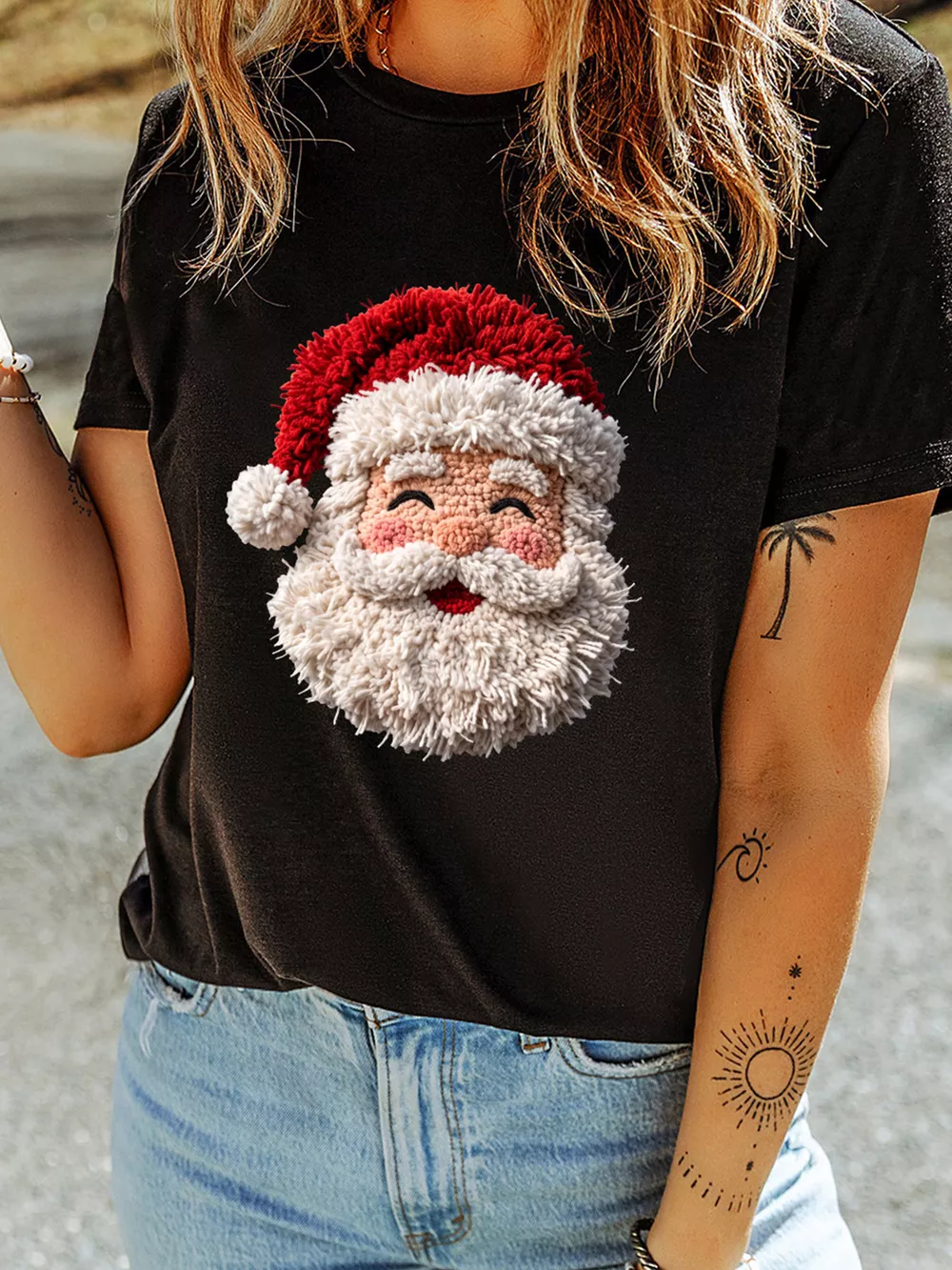 Full Size Santa Tufted Graphic Round Neck Casual T-Shirt Plus Size, image 3