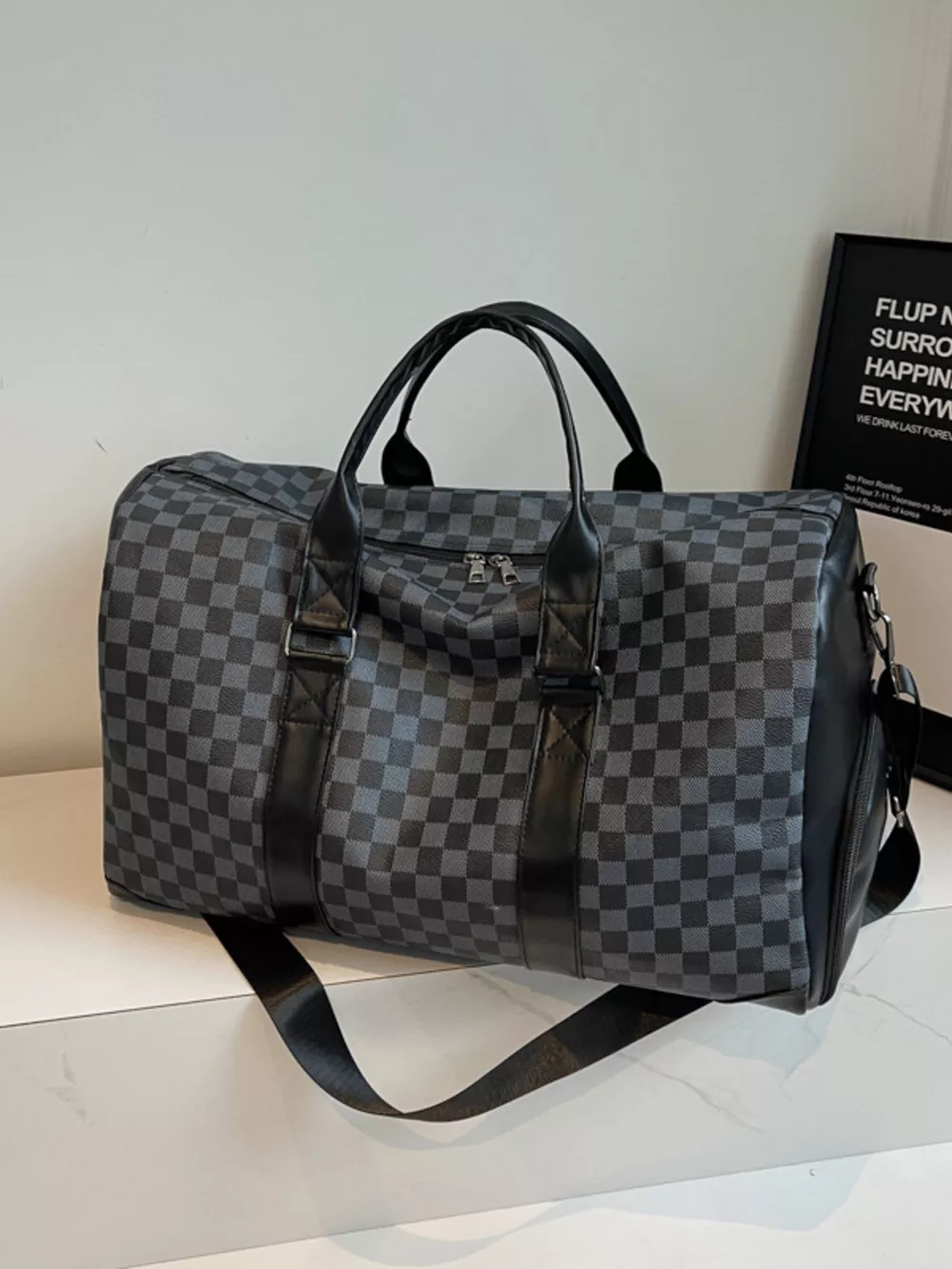 Checkered Pattern Travel Bag, image 5