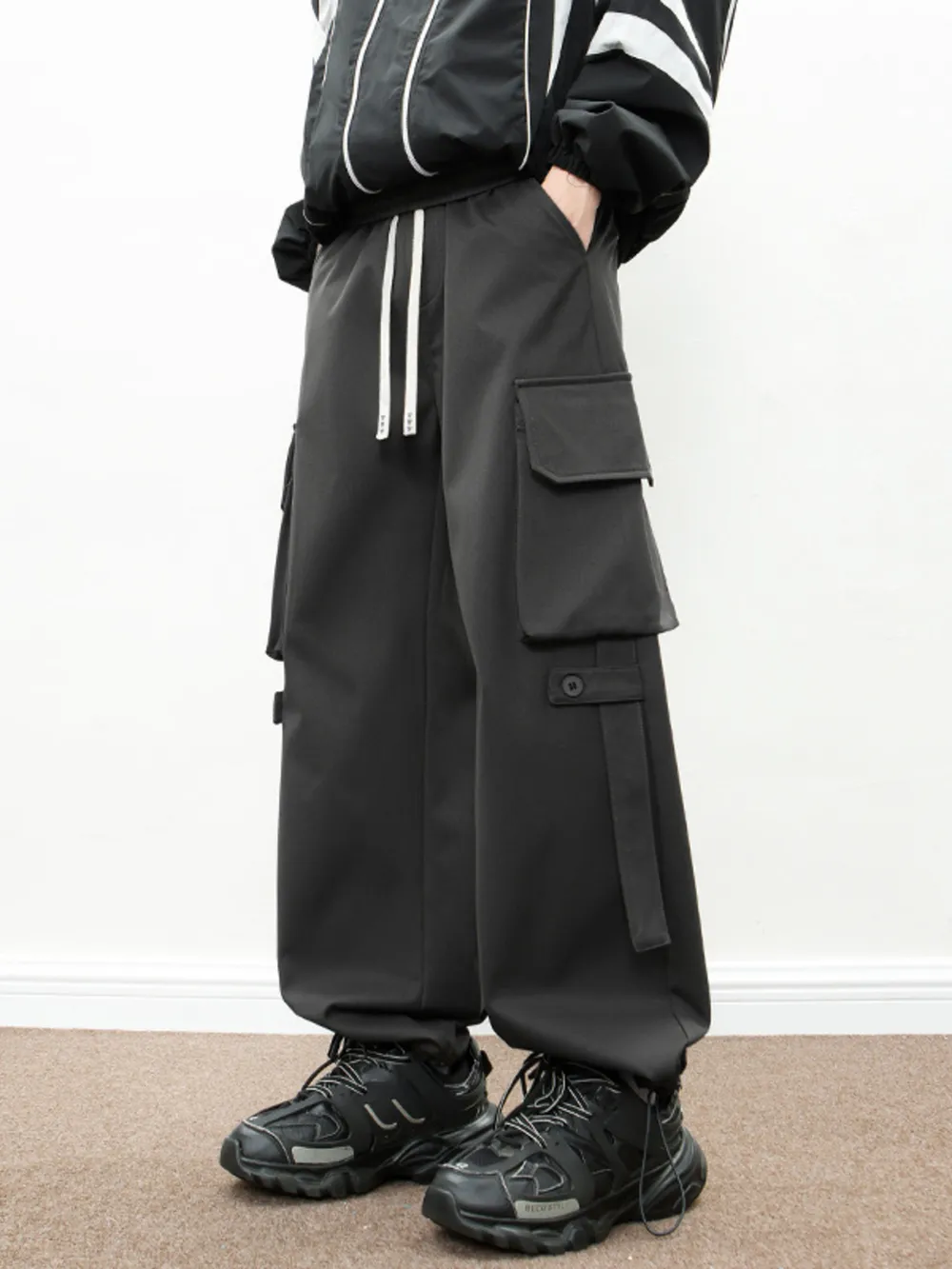 Men's Plus Size Loose Fit Cargo Pants with Drawstring, image 5