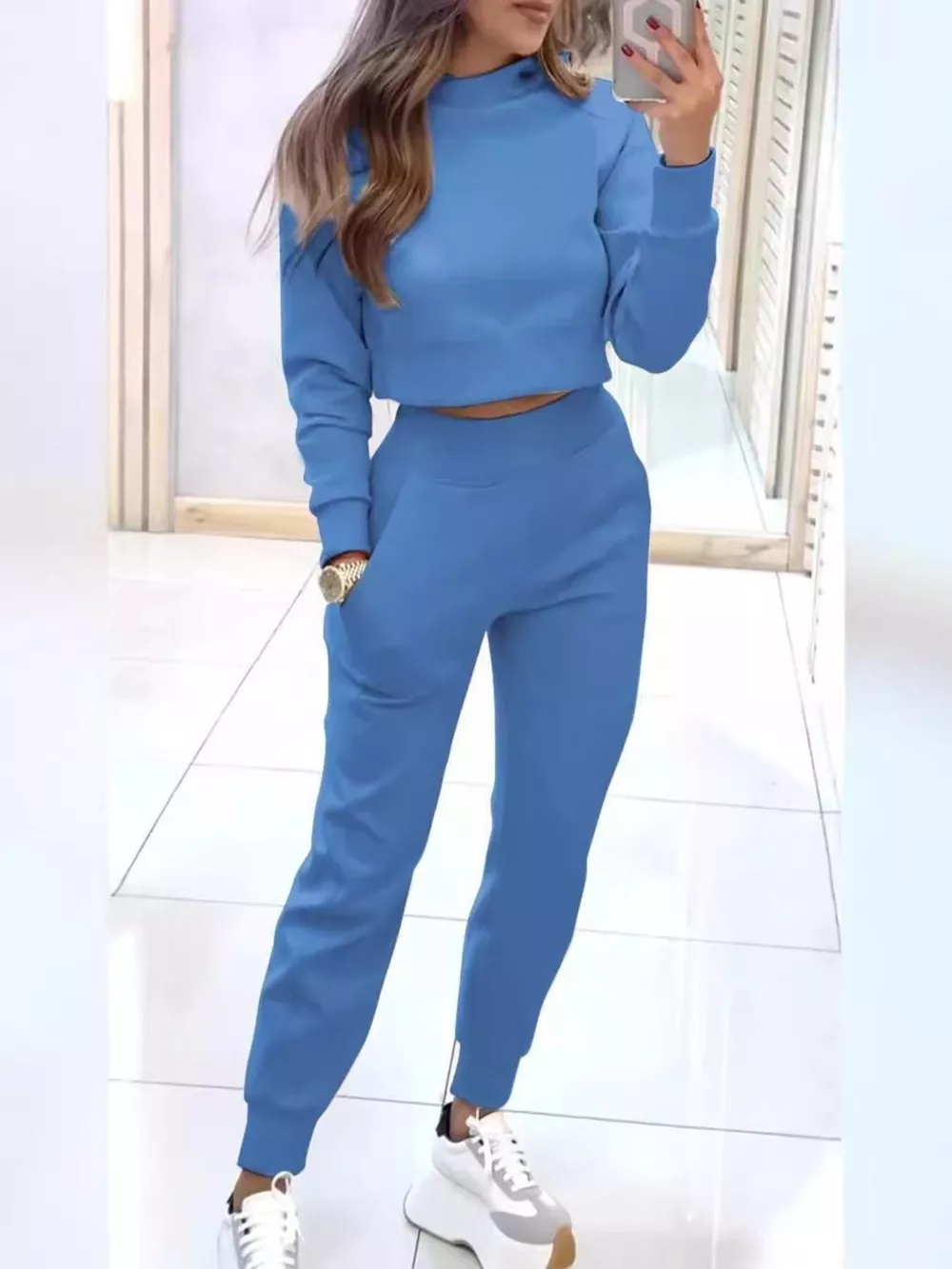 Cropped Sweatshirt and Jogger Set, image 17