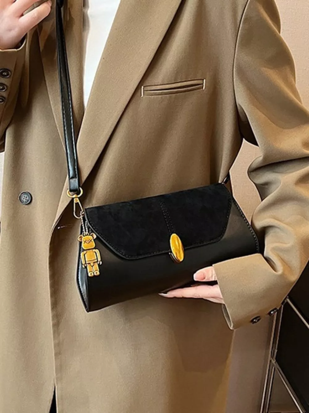 Adjustable Strap Flap Crossbody Bag, image 5