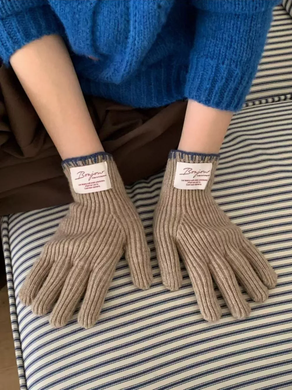 Ribbed Knit Gloves, image 27