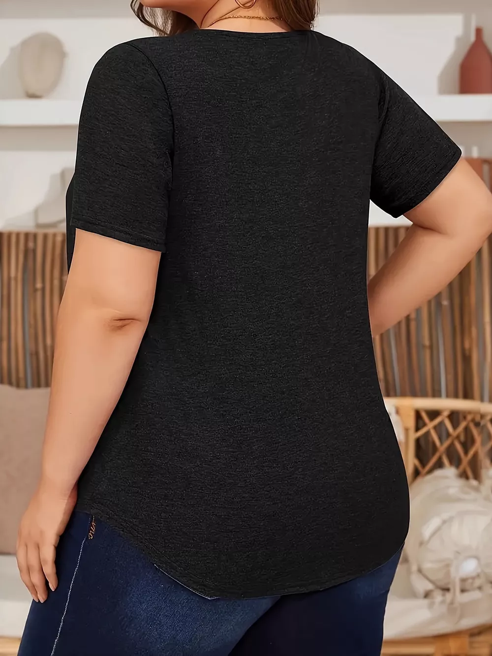 Plus Size Lace Detail Short Sleeve Top, image 5
