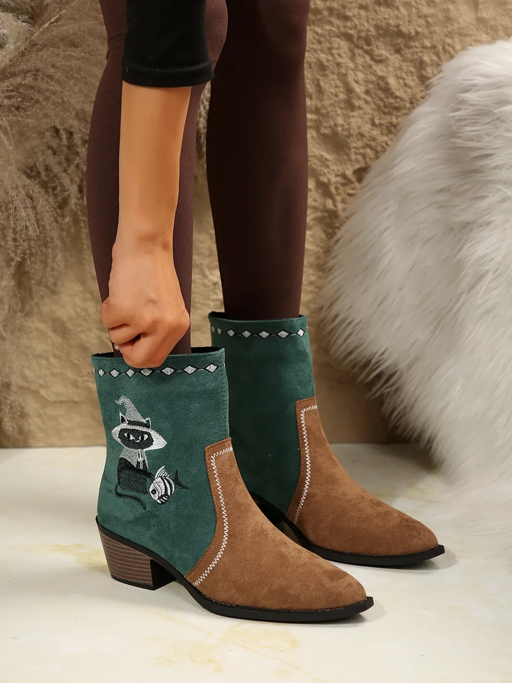Western Embroidered Cowboy Block Heel Boots, image 5