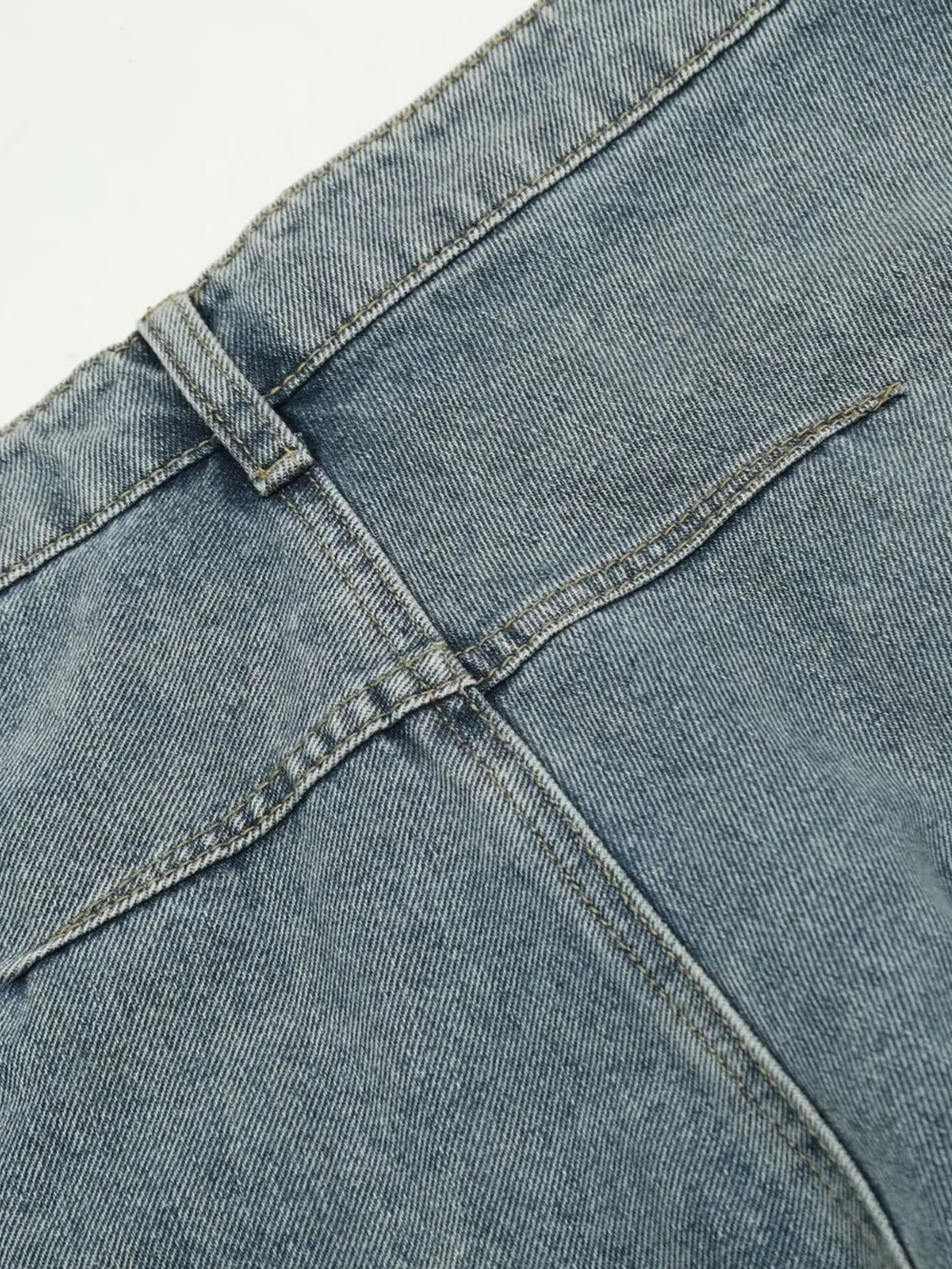 Men's Classic Loose Fit Denim Shorts, image 9