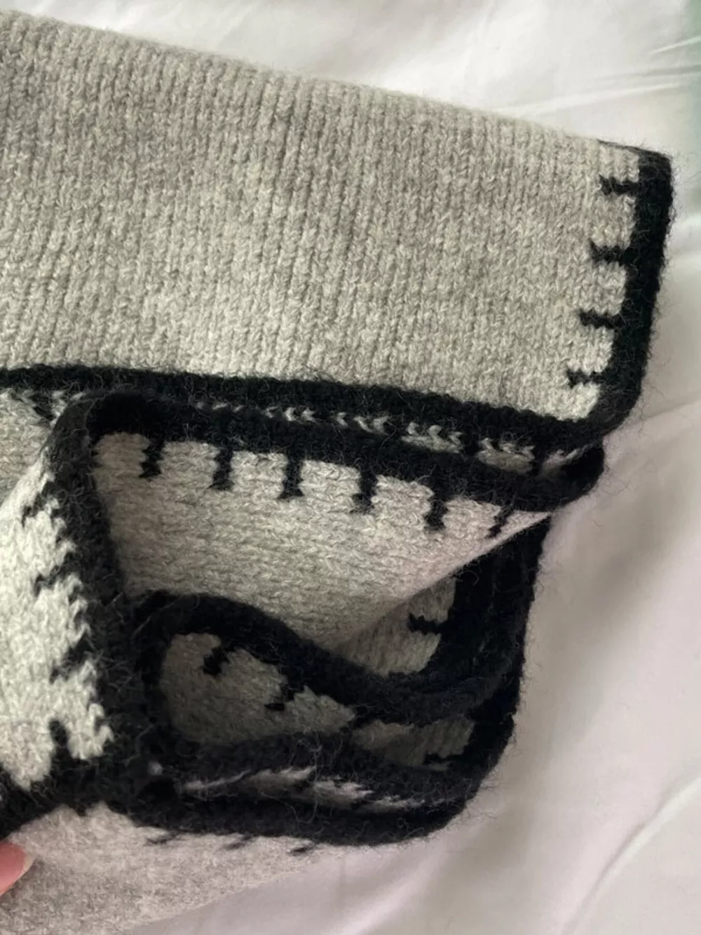 Contrast Trim Knit Scarf, image 17