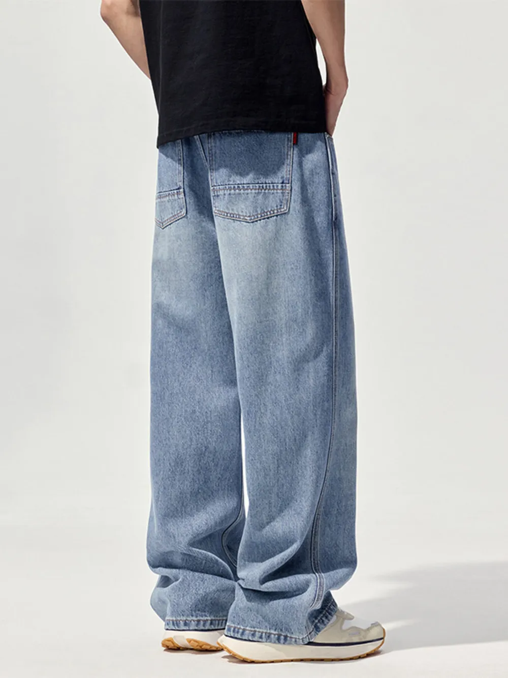 Men's Wide-Leg Relaxed Fit Jeans, image 5
