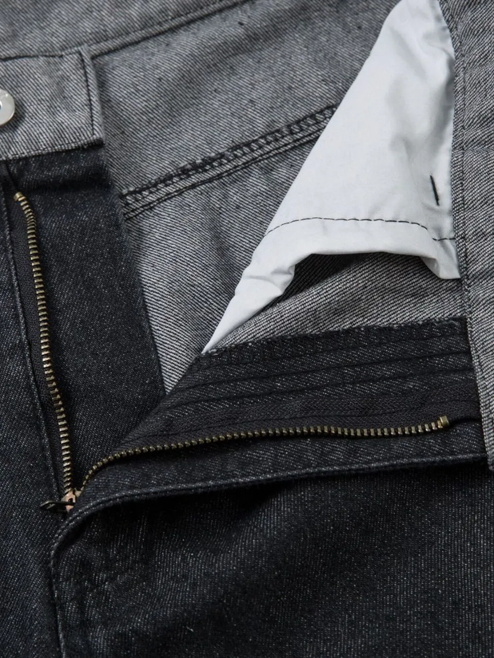 Men's Wide Leg Cargo Jeans with Contrast Panels, image 10