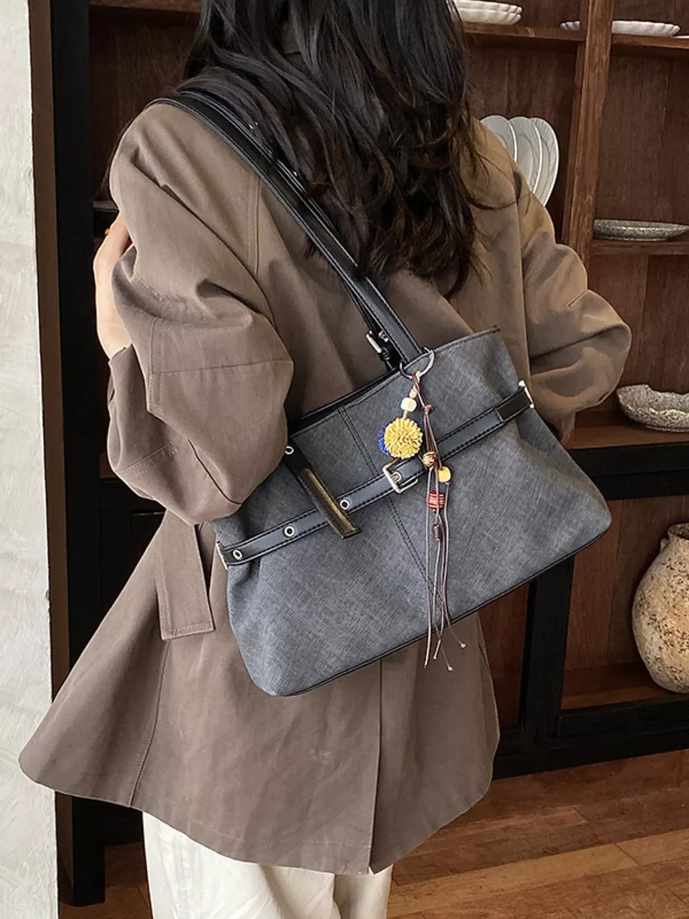 Vintage Style Shoulder Bag, image 6