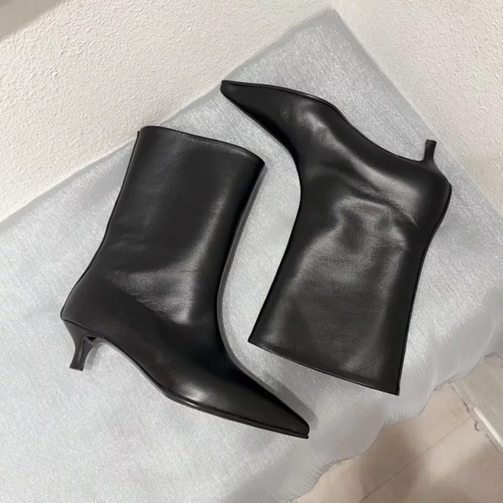 Point Toe Kitten Heels Boots