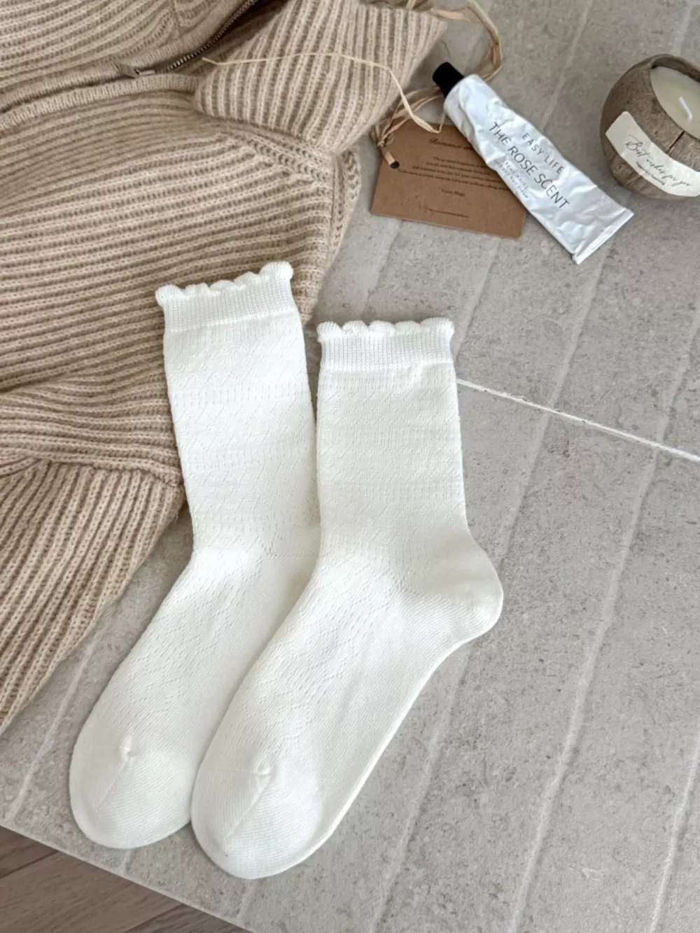Vintage Hollow-Out Knit Mid-Calf Socks, image 9