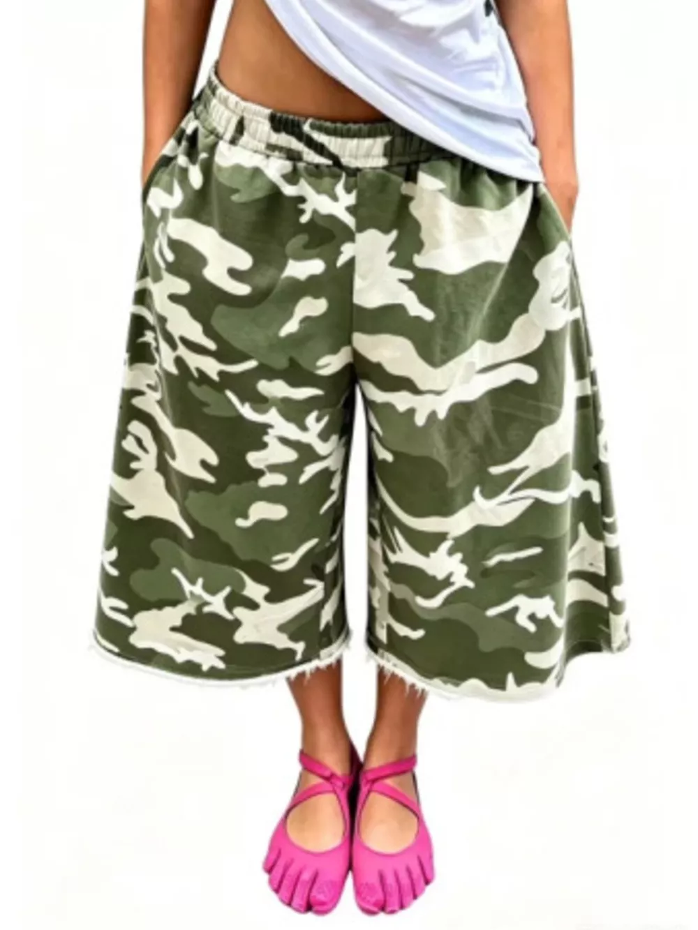 Wide-Leg Cropped Sweatpants with Pockets, image 10