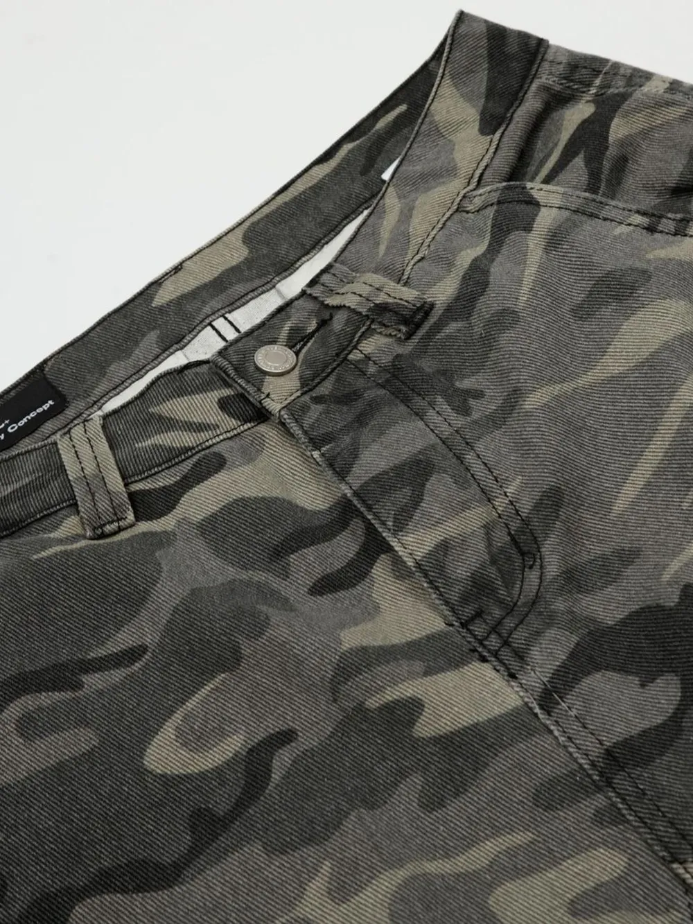 Men's Camouflage Cargo Capris Jeans, image 9